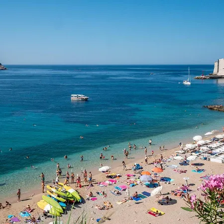 Gostinjska kuća The Byron 4*