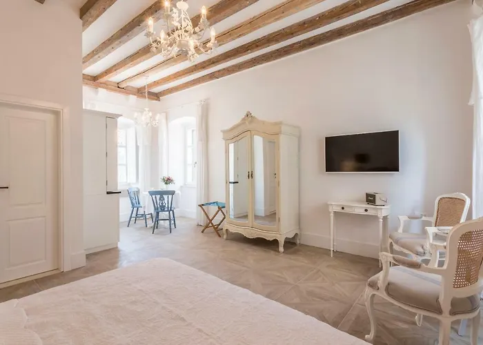 Affittacamere The Byron 4*