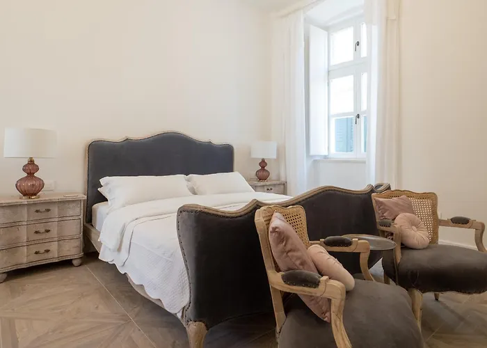 The Byron Guest house 4*