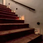 Guest house The Byron 4*